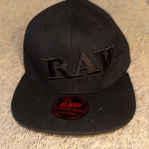 Selling raw genuine cap black color